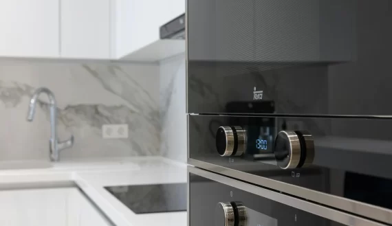 Kitchens Renovation White Splashback Geelong Builder Trenic Constructions
