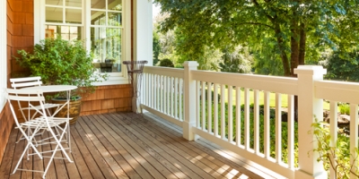 decking and outdoor living 3 400x200 72dpi